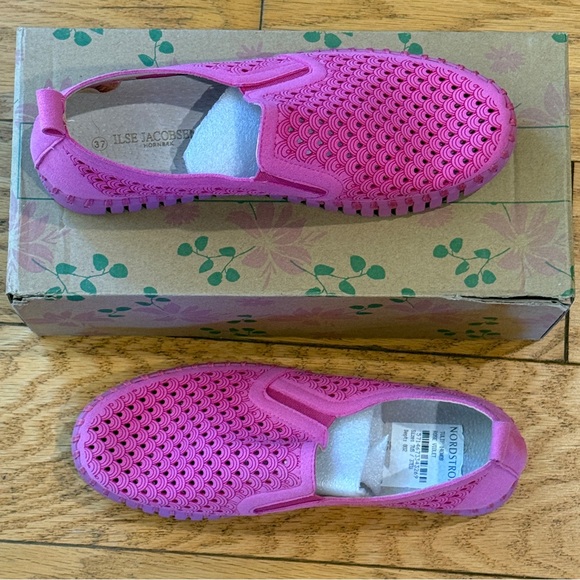 Ilse Jacobsen Tulip 140 slip on laser cut sneaker pink US 6.5-7 EU 37 NIB - Picture 1 of 9